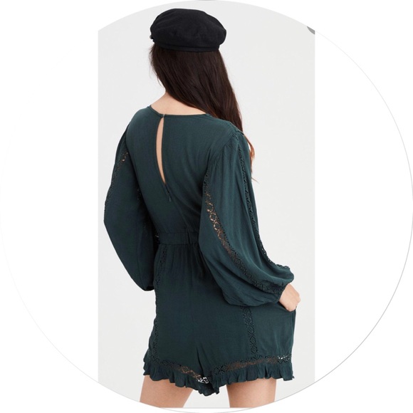 🎅🏻 3/$50 👯♀️Host Pick⚡️American Eagle Long Sleeve Lace Romper - Picture 3 of 10